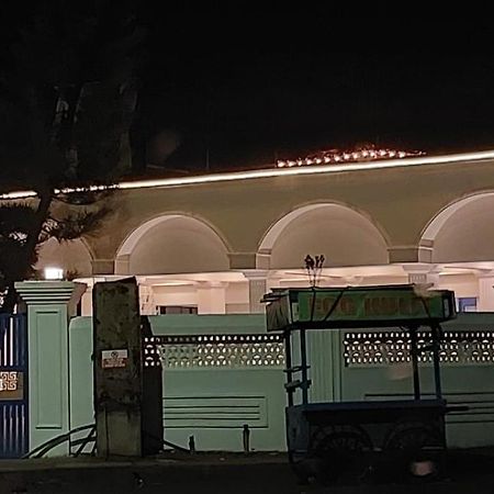 Brighton Villa Gopālpur Kültér fotó